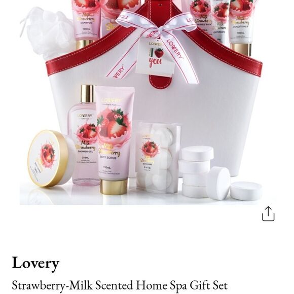 LOVERY Strawberry-Milk Scented Home Spa Gift Set - Picture 2 of 8
